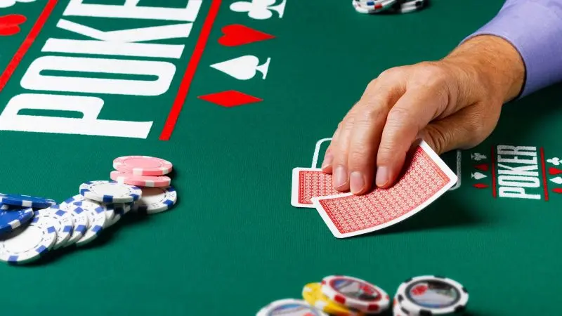 Cách nhận biết Bluff trong Poker
